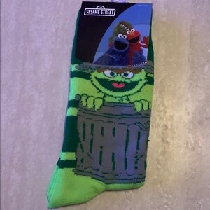Sesame Street Oscar the Grouch Socks